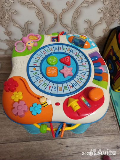 Развивающие игрушки