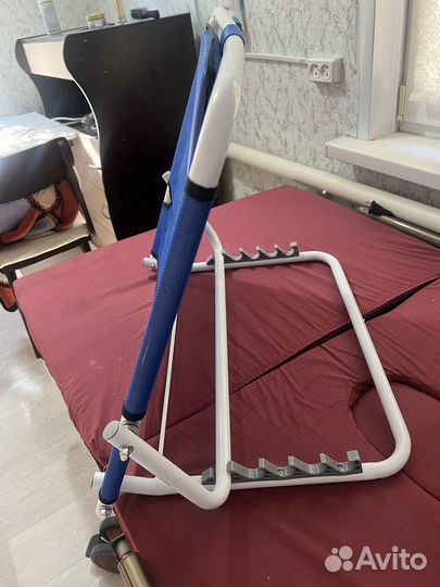 Опора под спину для лежачих больных