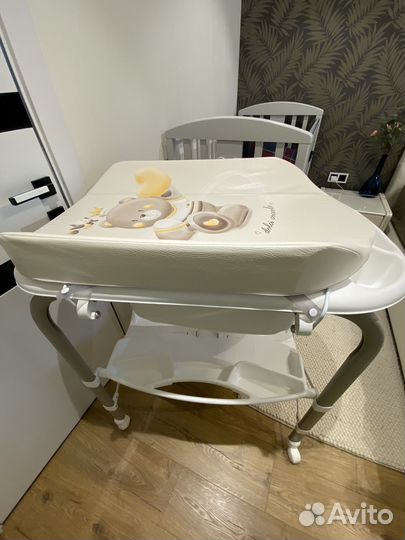 Столик пеленальный с ванночкой Cam