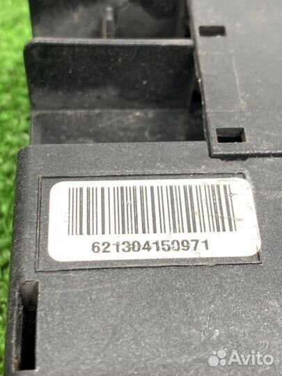 Блок предохранителей передний Mercedes-Benz