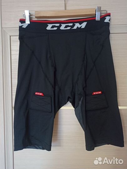 Компрессионные шорты CCM c ракушкой