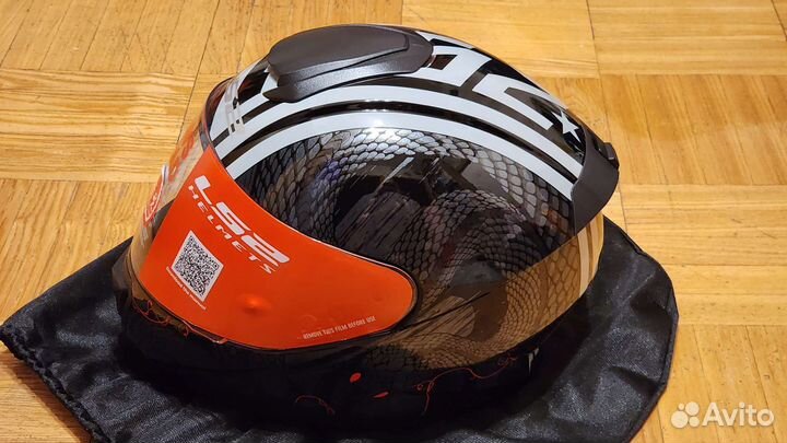 Мотоциклетный шлем LS2 FF802