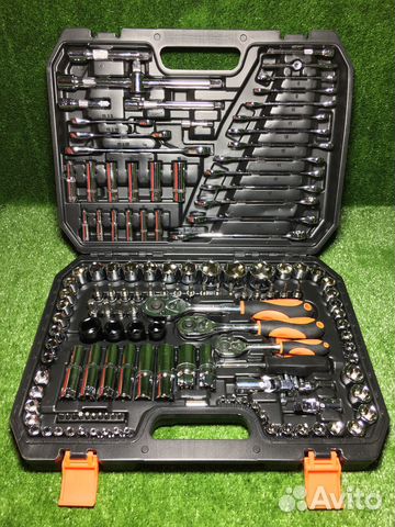 Набор инструментов на 151 предмет