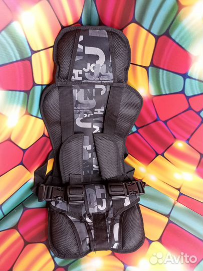 Детское автокресло бескаркасное от 3 до 12 лет