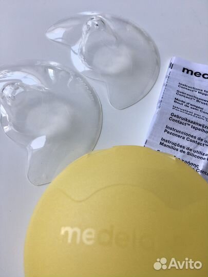 Накладки на грудь medela М