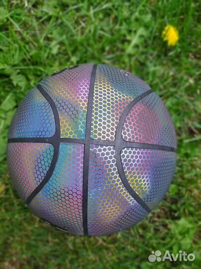 Баскетбольный мяч Sirdar 7, разноцветный, светоот