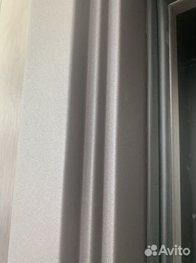 Дверь металлическая уличная с терморазрывом