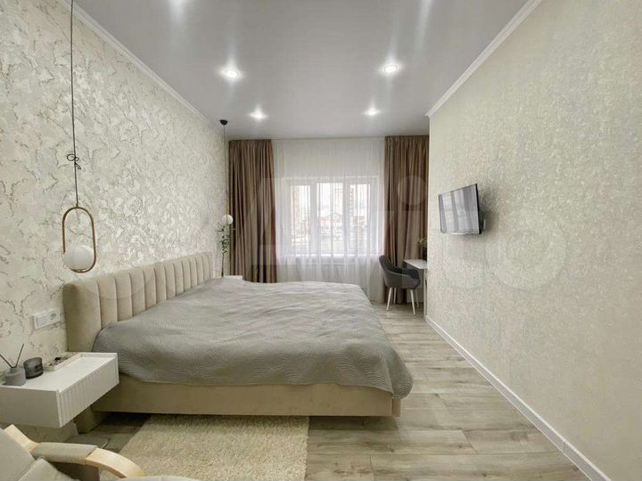 2-к. квартира, 54,5 м², 1/9 эт.