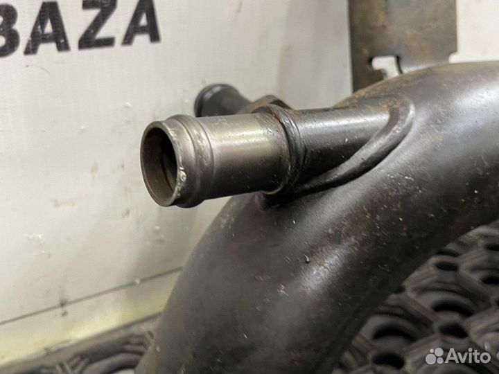 2209261 Патрубок системы охлаждения