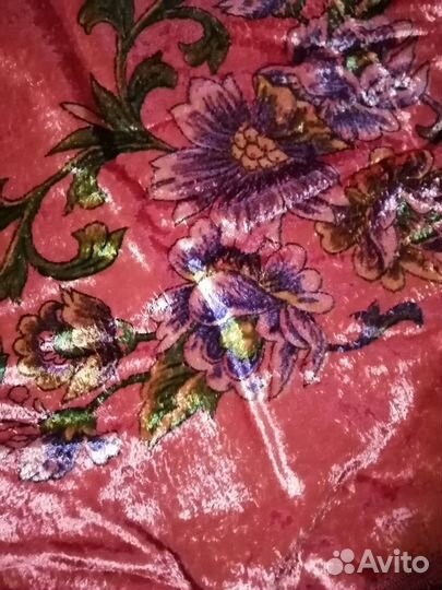 Скатерть плюшевая винтажная