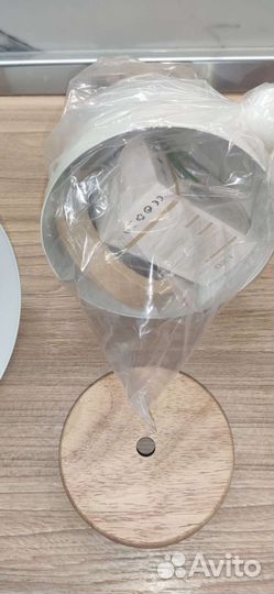 Настенный светильник бра белый