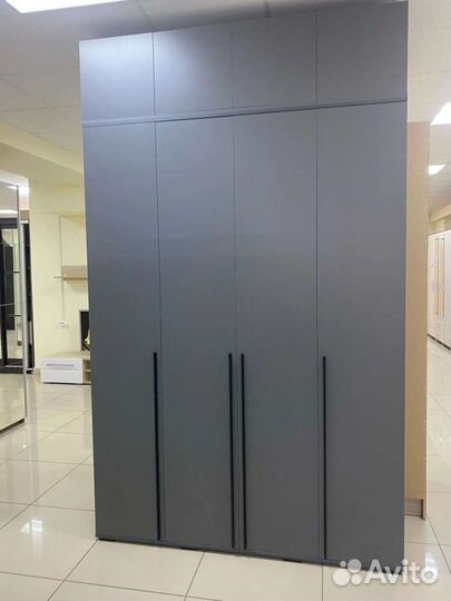 Шкаф 1.6 метра с антерсолью