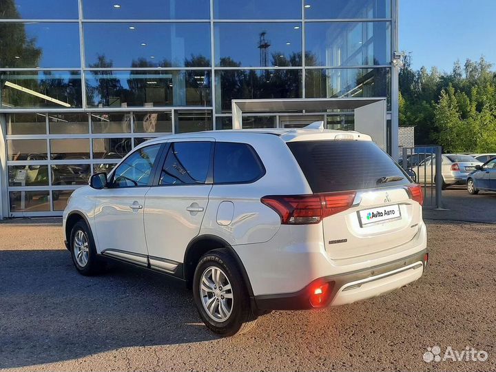 Mitsubishi Outlander 2.0 CVT, 2019, 95 501 км
