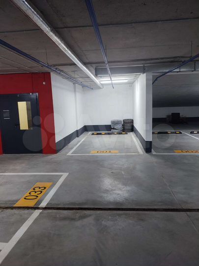 Машиноместо, 14 м²