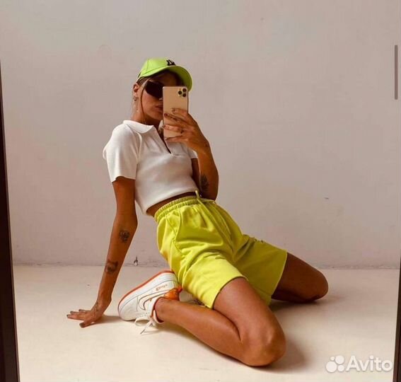 Шорты женские