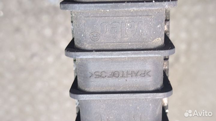 Радиатор интеркулера Volvo XC90, 2007