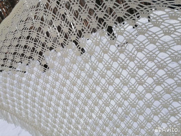 Шаль ручной работы