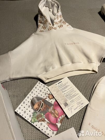 Спортивный комтюм a quick back