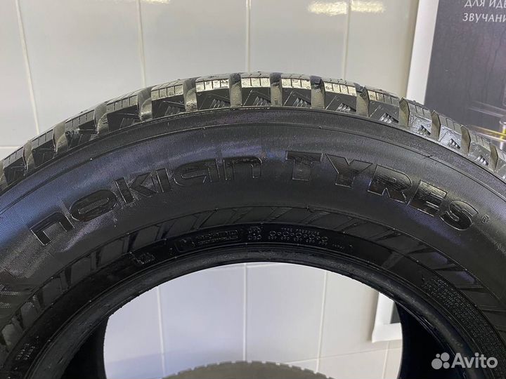 Nokian Tyres Hakkapeliitta 10p SUV 265/65 R17
