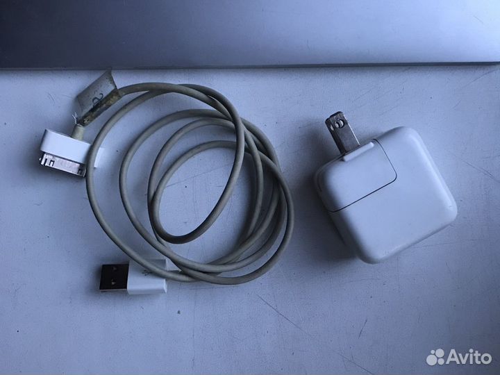 Планшет apple iPad 1