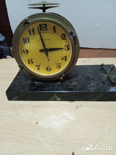 Настольные часы Барабан