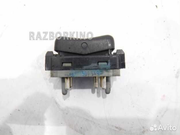 Кнопка обогрева сидений