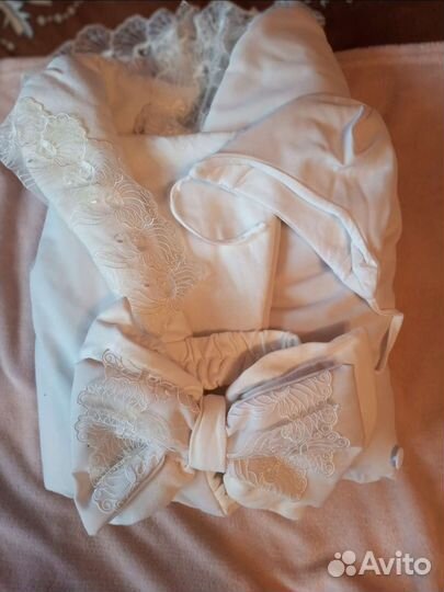 Конверт на выписку нетрального цвета