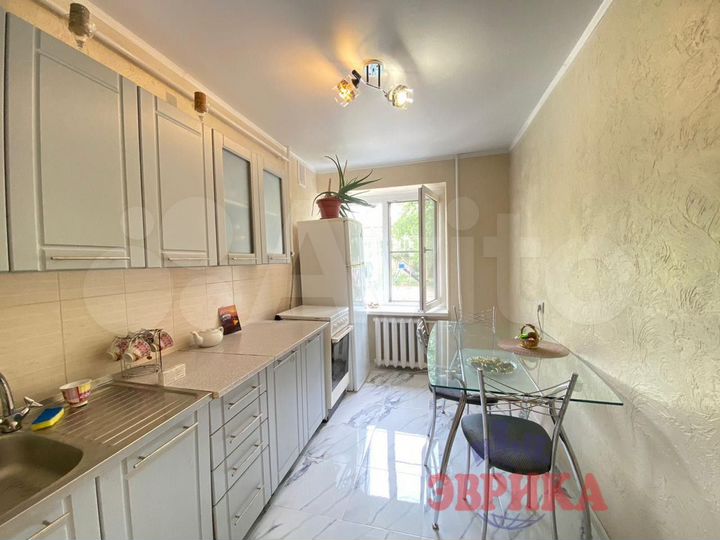 2-к. квартира, 50 м², 1/5 эт.