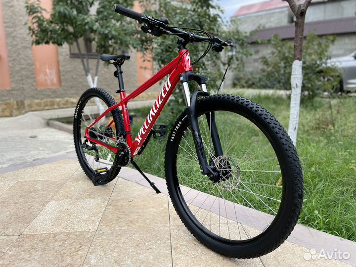 Велосипед MTB Specialized горный