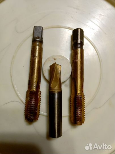 Фреза,Метчик,Сверло