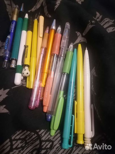 Ручки шариковые и гелевые пакетом