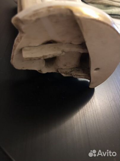 Статуэтка «Девочка с лыжами»