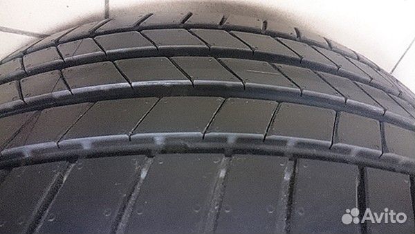 Bridgestone Turanza T005 255/30 R20 92Y