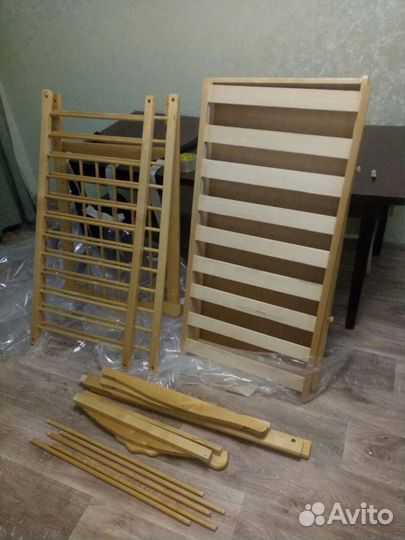 Кроватка детская