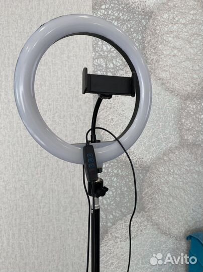 Кольцевая лампа 26 см