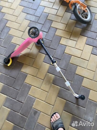 Детский велосипед и самокат