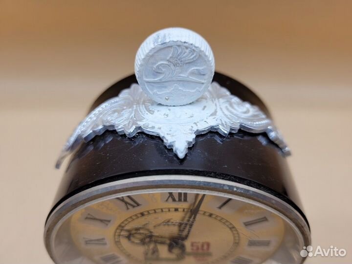 Часы настольные Агат 50 лет Победы ВОВ 15*13,5*9см