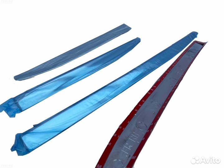 Молдинги дверей Nissan Patrol V5938