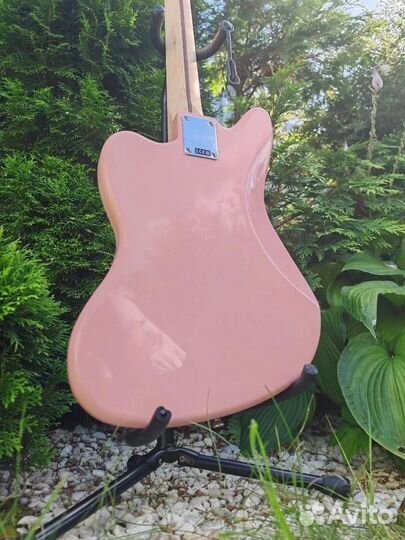 Squier Affinity Jaguar Bass