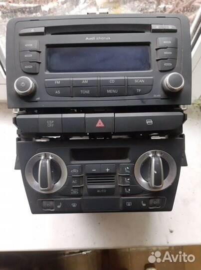 Мультимедиа климат кнопка аварийкой Audi A3 8P