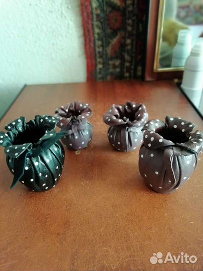 Горшочки, яблоко