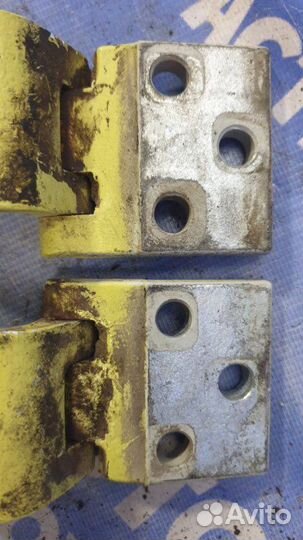 Петли передней двери. Fiat Ducato Sollers 2011