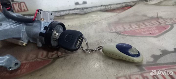 Замок зажигания Mitsubishi Rvr N23WG 4G63 1998