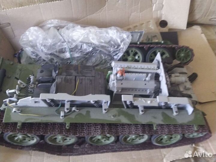 Сборная модель танка т34 собирать
