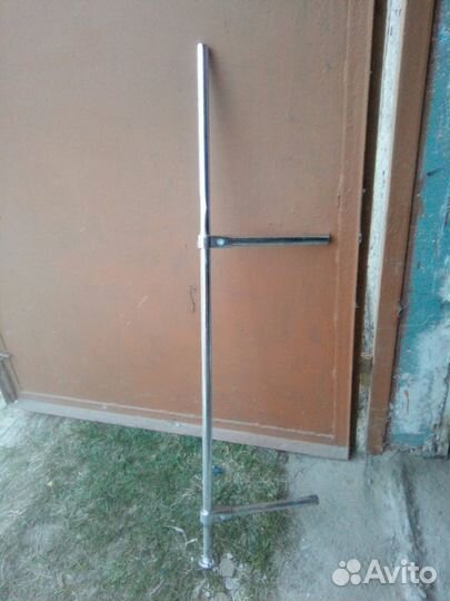 Стойка мебельная