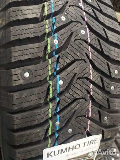 Kumho WinterCraft SUV Ice WS31 245/70 R16