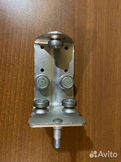 Роликовая тележка(Каретка) сдвижной крыши