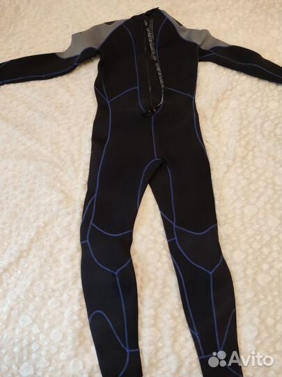 Гидрокостюм