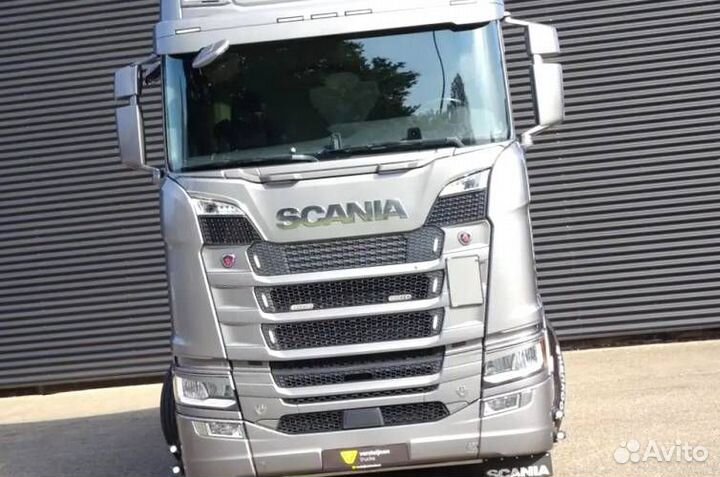 Pазбираем грузовик Scania 6 series с 2016