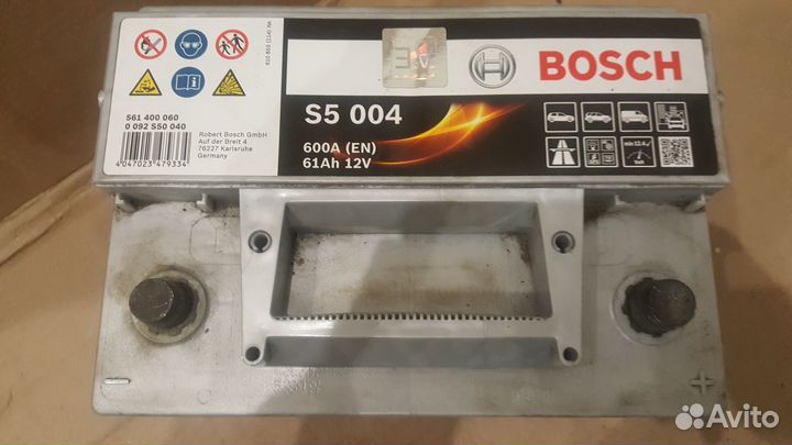 Аккумулятор б/у Bosch S5 004 61Ah 600A